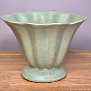 Vintage Speckled Green Pedestal Vase 810 USA Ceramic Fluted Top